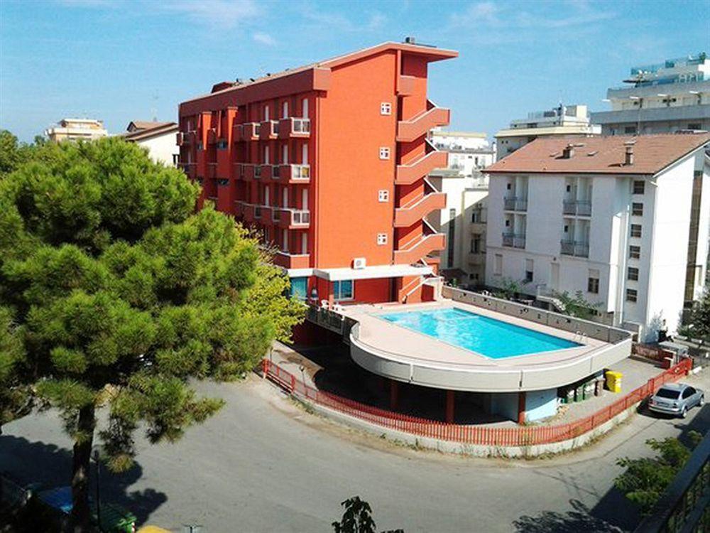 Family Hotel Mediterraneo - Azzurro Club Cesenatico Exterior photo